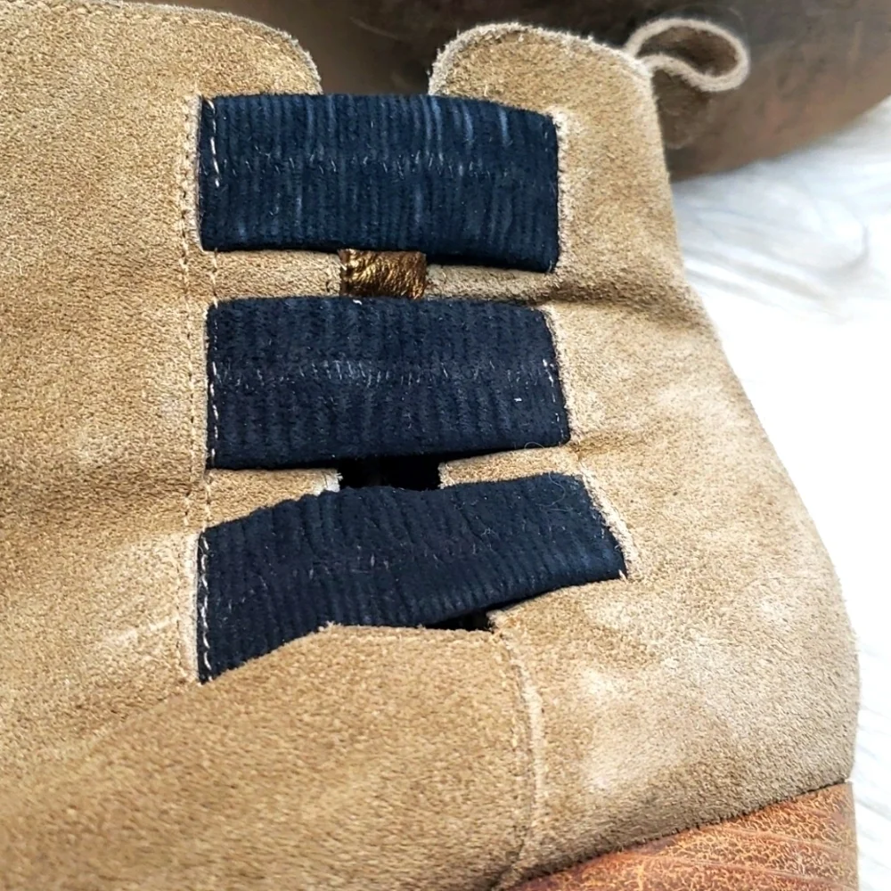 Cynthia Vincent Brown Ankle Boots US 8